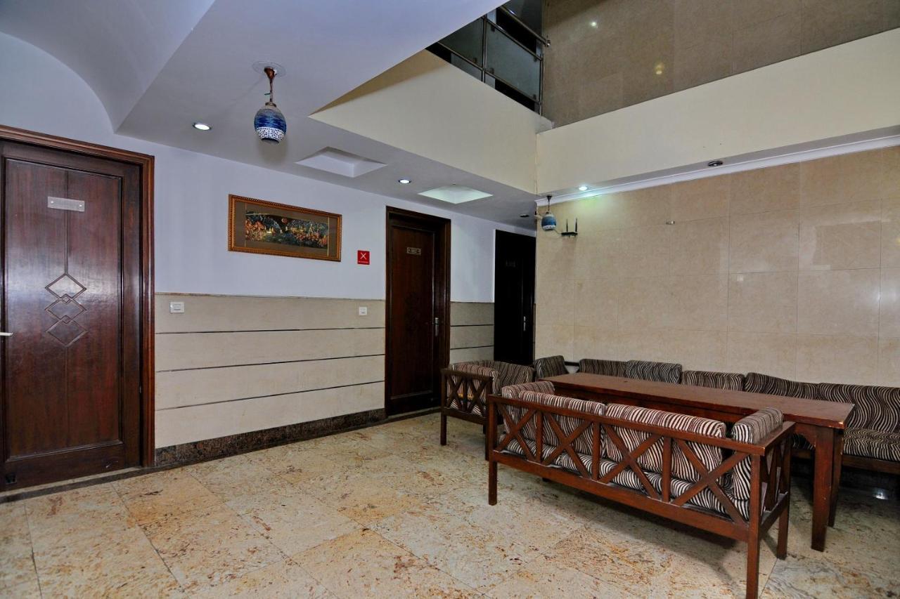 Hotel Tjs Grand Delhi  Exterior photo